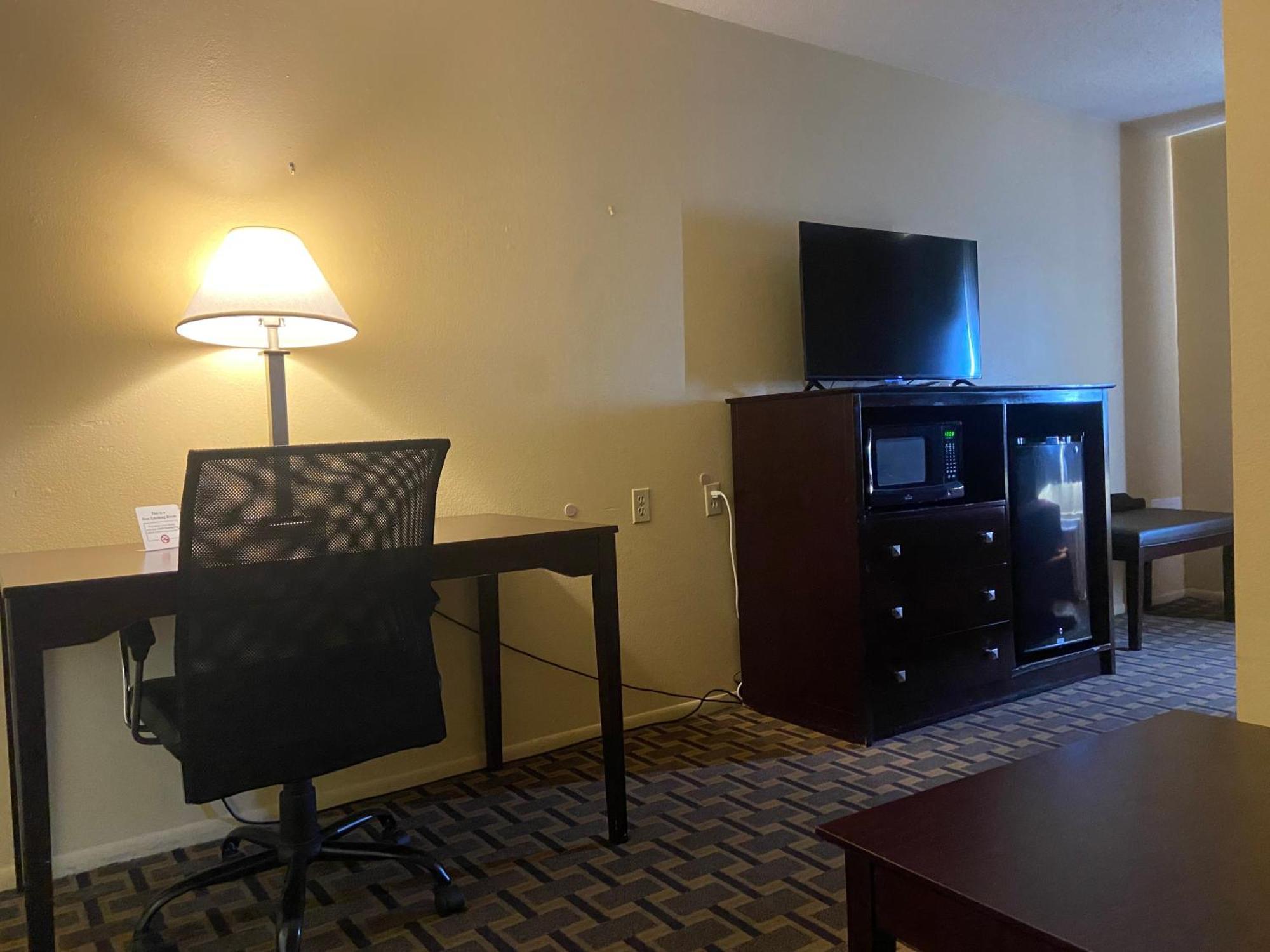 Hotel Super 8 By Wyndham Lebanon
